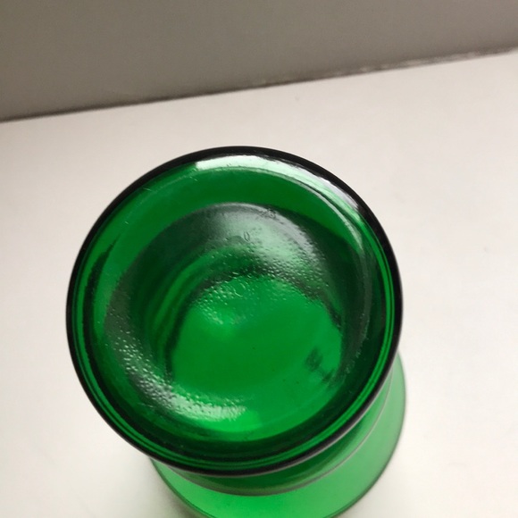 Vintage Ruby red and Emerald green glass vase - Picture 6 of 11